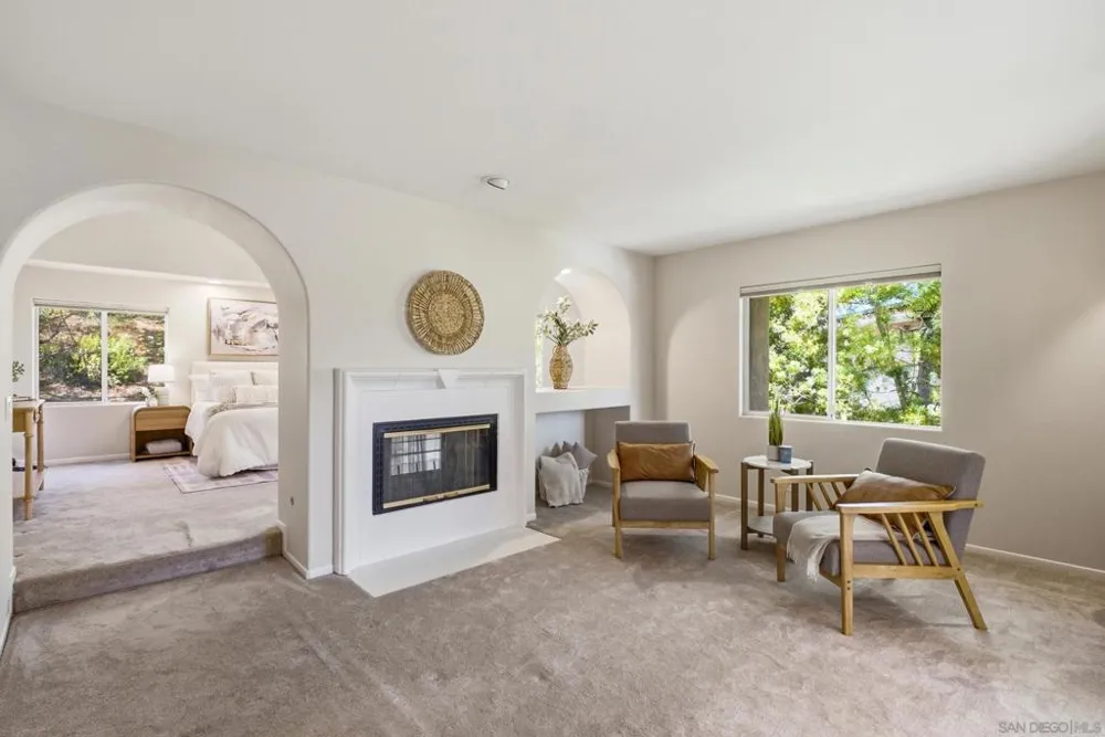 12504 Cypress Woods San Diego, CA 92131