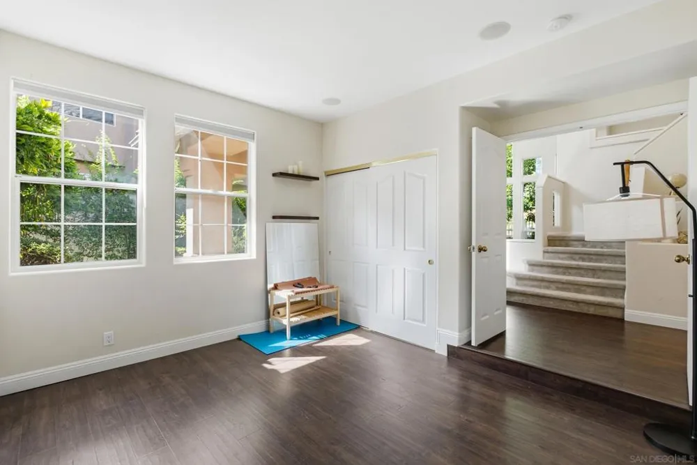 12504 Cypress Woods San Diego, CA 92131