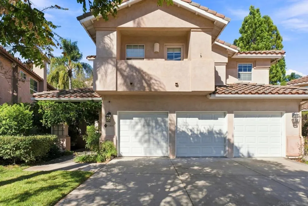 12504 Cypress Woods San Diego, CA 92131