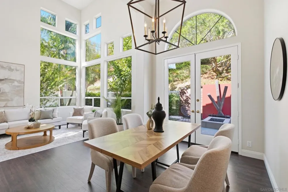 12504 Cypress Woods San Diego, CA 92131