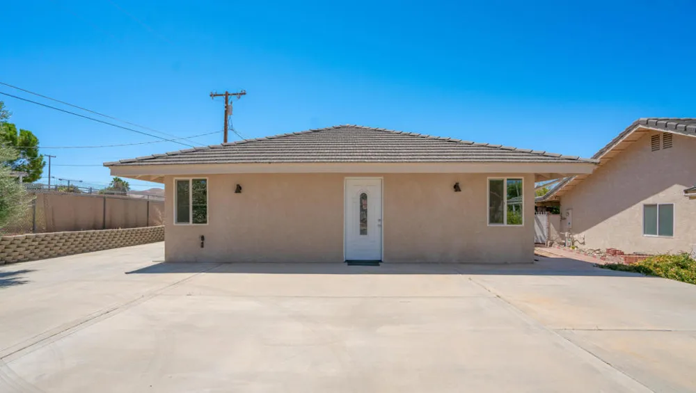 8582 Frontera Avenue Yucca Valley, CA 92284