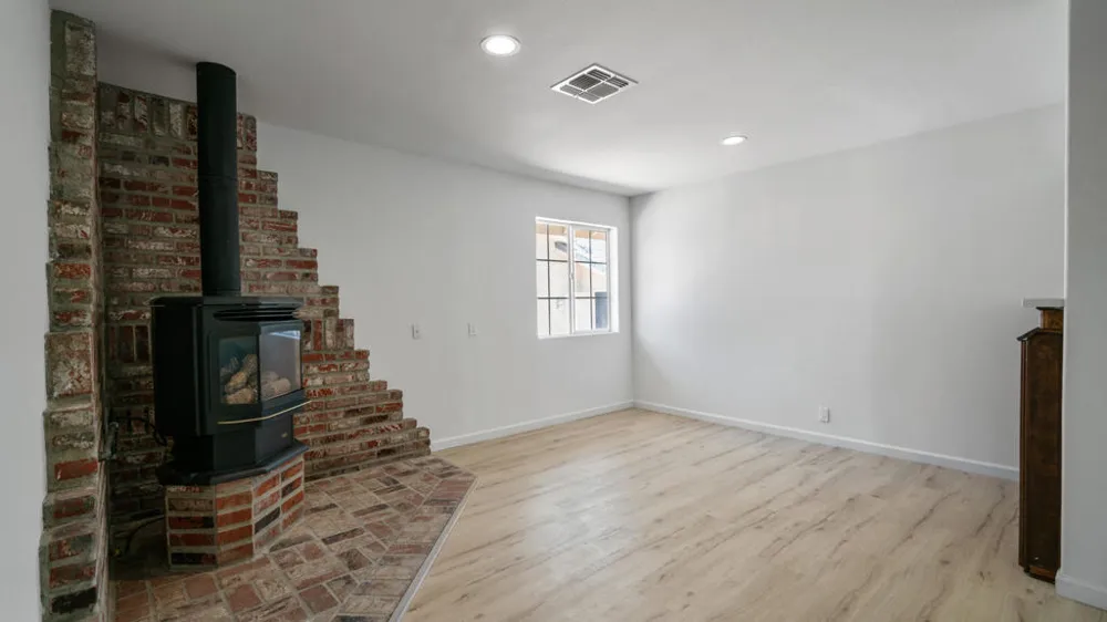 8582 Frontera Avenue Yucca Valley, CA 92284