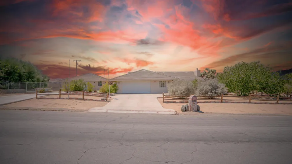 8582 Frontera Avenue Yucca Valley, CA 92284