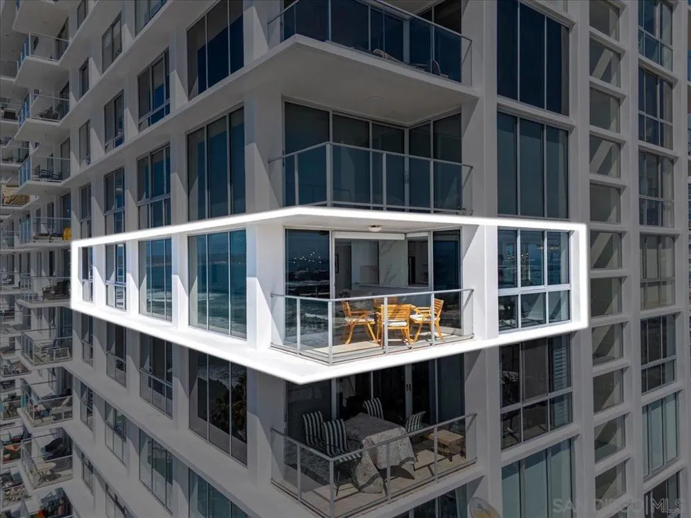 1830 Avenida Del Mundo #1210 Coronado, CA 92118