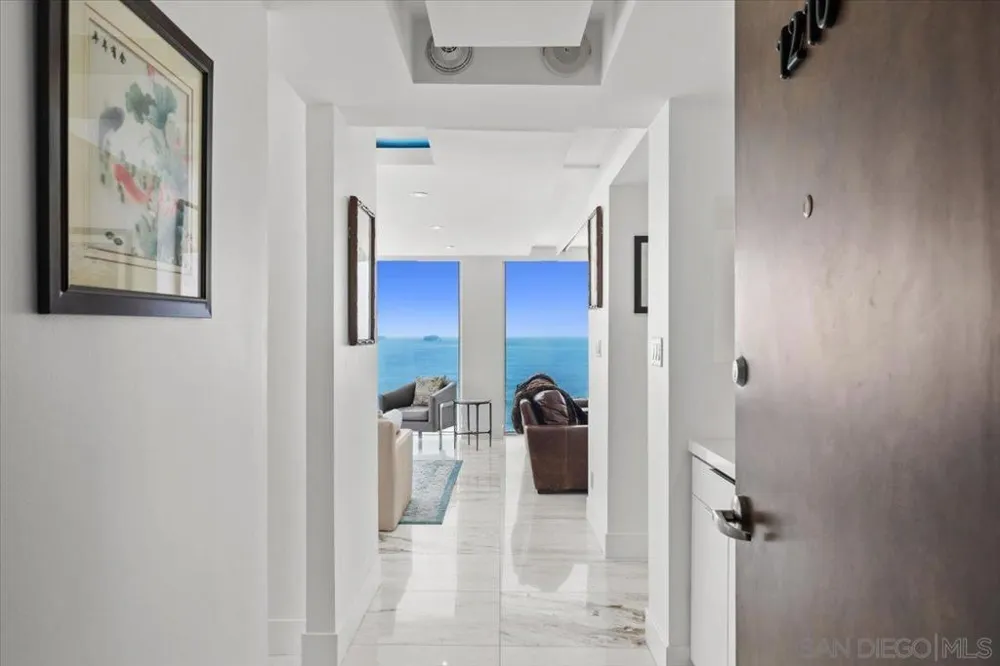 1830 Avenida Del Mundo #1210 Coronado, CA 92118