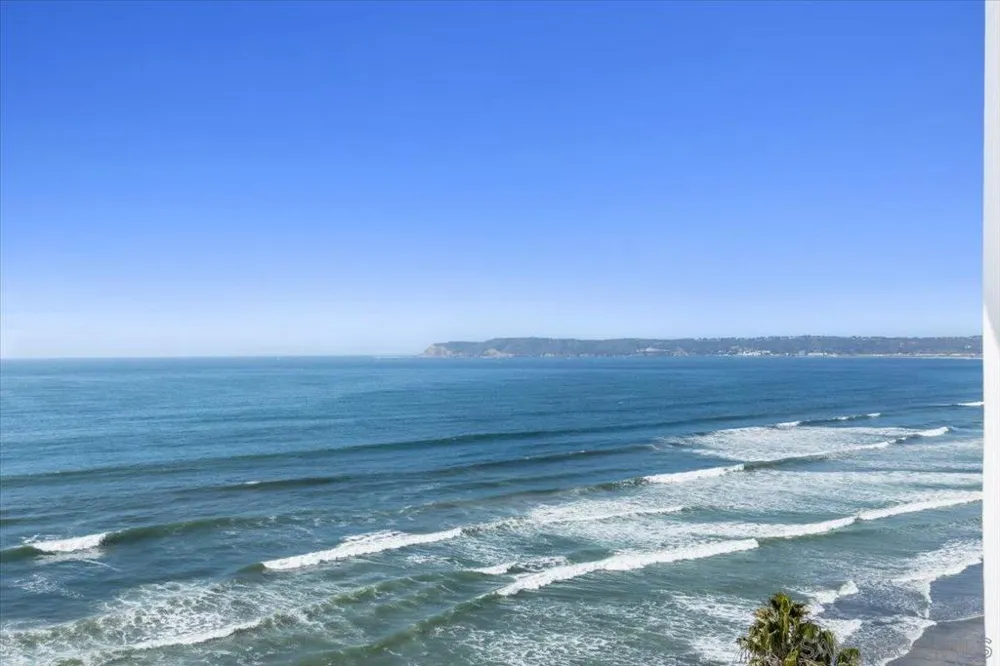 1830 Avenida Del Mundo #1210 Coronado, CA 92118
