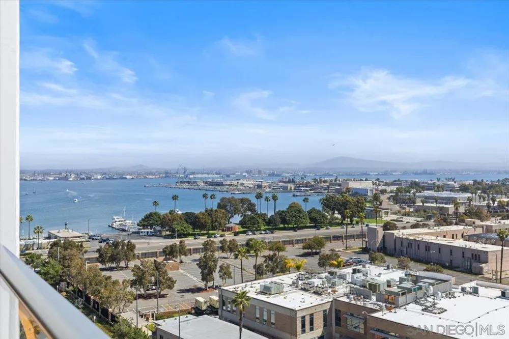 1830 Avenida Del Mundo #1210 Coronado, CA 92118