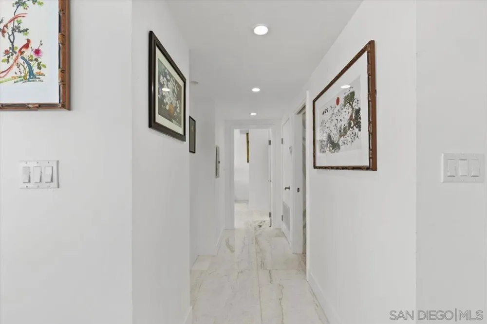 1830 Avenida Del Mundo #1210 Coronado, CA 92118