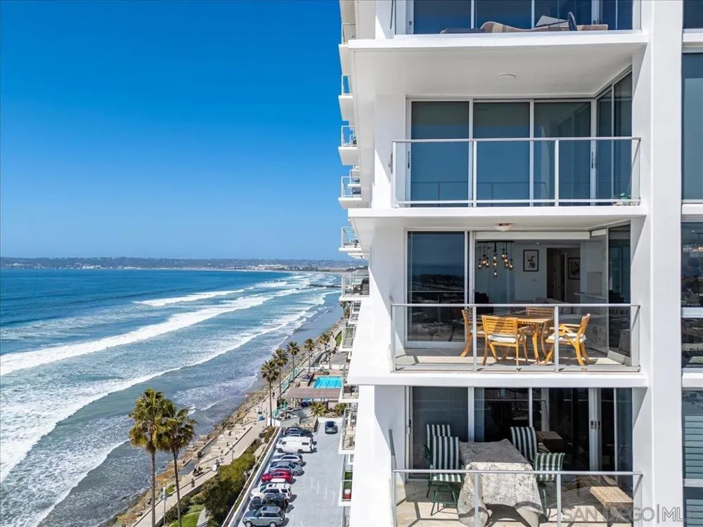 1830 Avenida Del Mundo #1210 Coronado, CA 92118