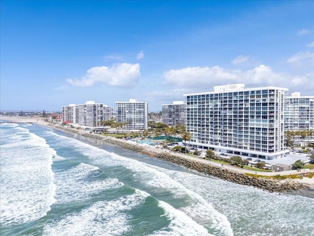 1830 Avenida Del Mundo #1210 Coronado, CA 92118