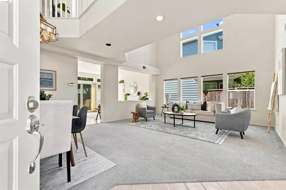 24 Southwind Cir Richmond, CA 94804