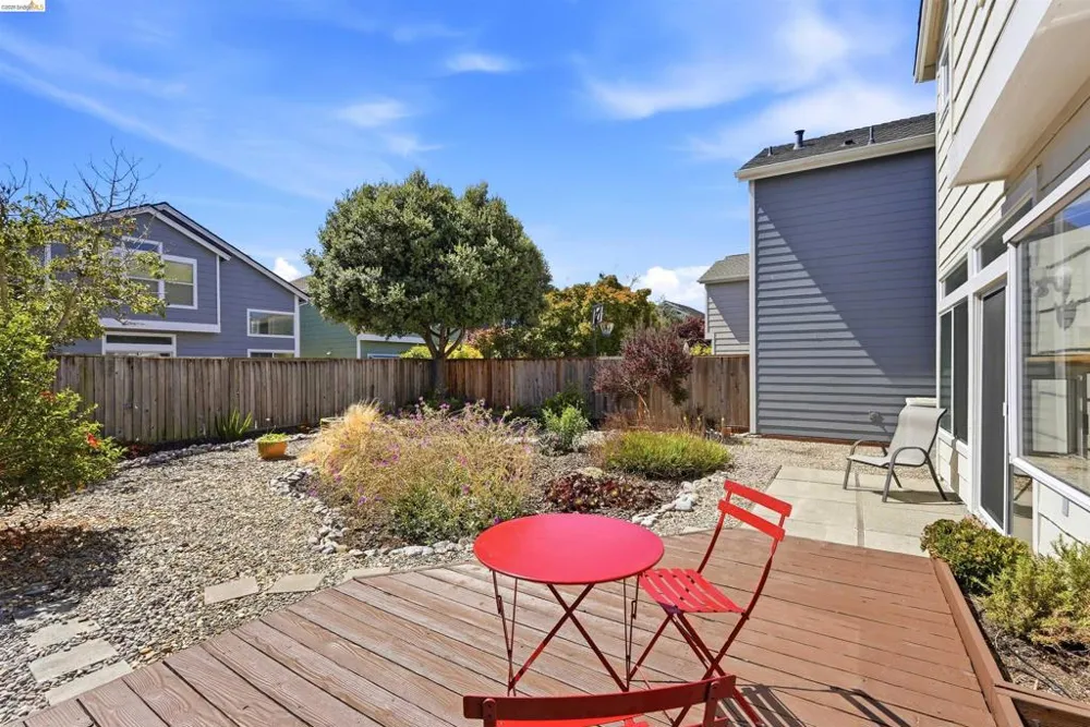 24 Southwind Cir Richmond, CA 94804