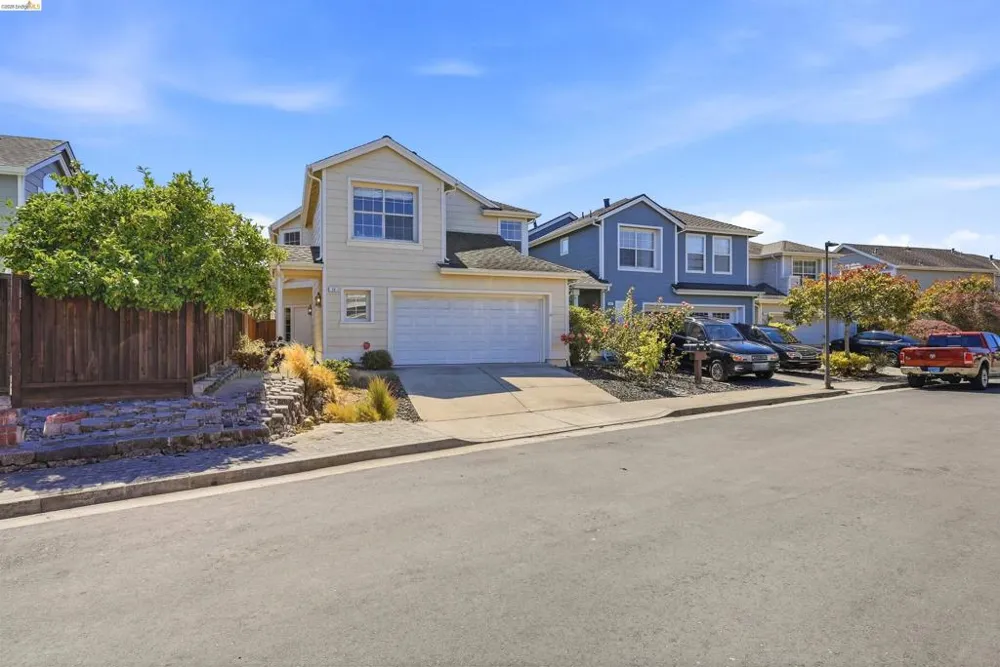 24 Southwind Cir Richmond, CA 94804