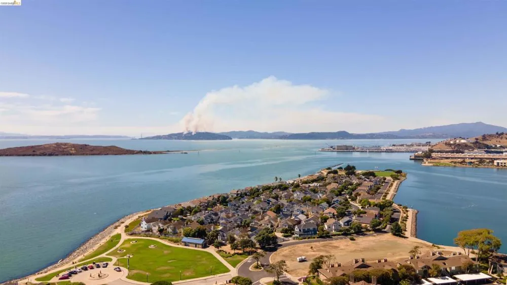 24 Southwind Cir Richmond, CA 94804