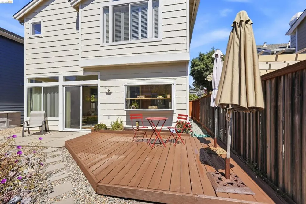 24 Southwind Cir Richmond, CA 94804