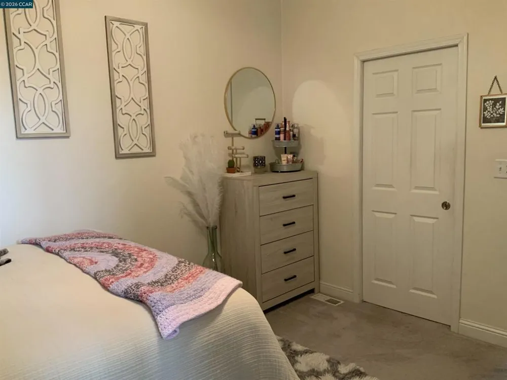16711 Marsh Creek Rd. Clayton, CA 94517