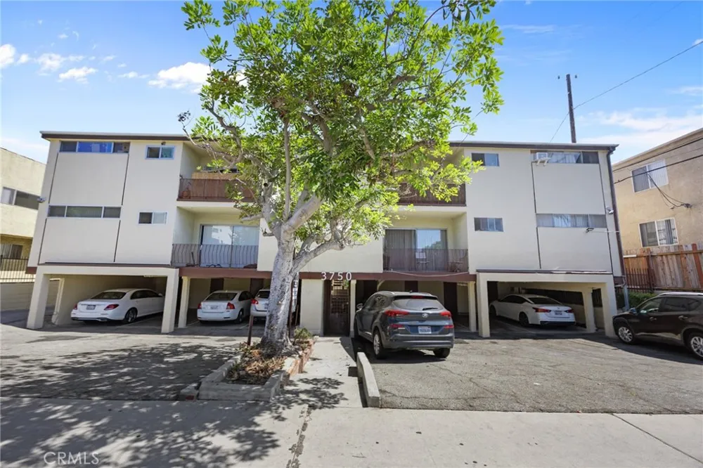 3750 Midvale Avenue Los Angeles, CA 90034