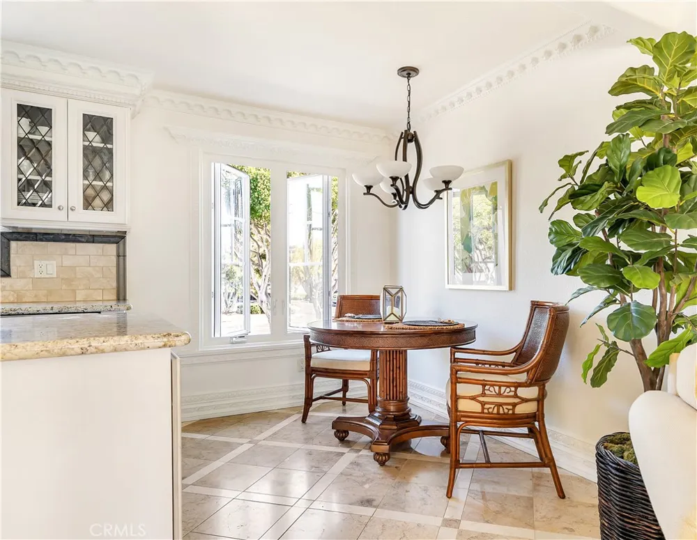 329 Marguerite Avenue #3 Corona del Mar, CA 92625