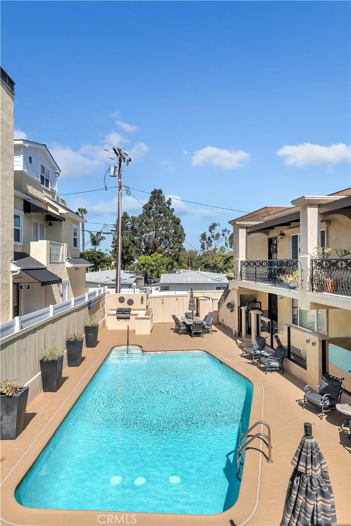 329 Marguerite Avenue #3 Corona del Mar, CA 92625
