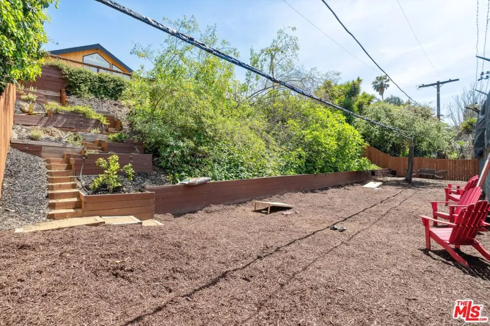 3731 Toland Way Los Angeles, CA 90065