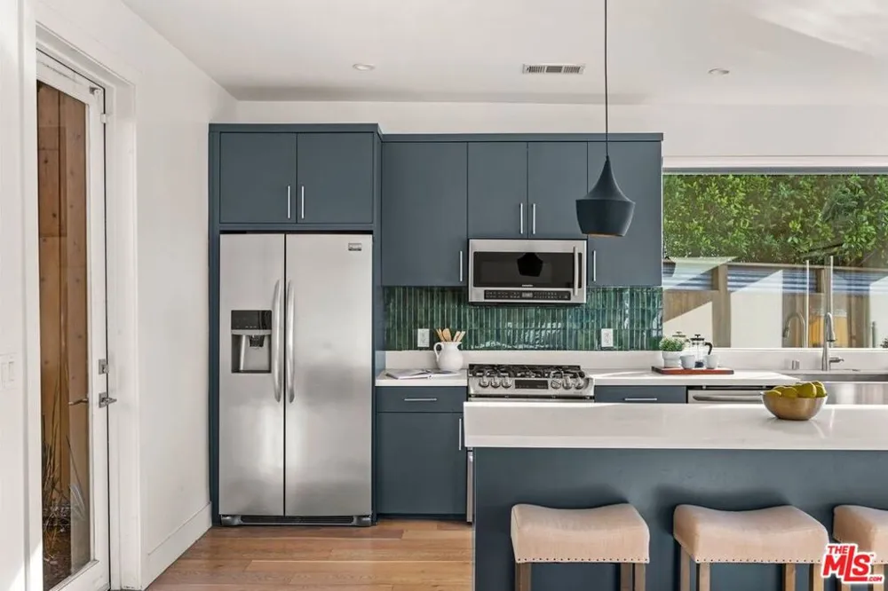 3731 Toland Way Los Angeles, CA 90065