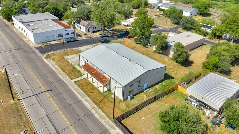 207 S Moody Street Victoria, TX 77901