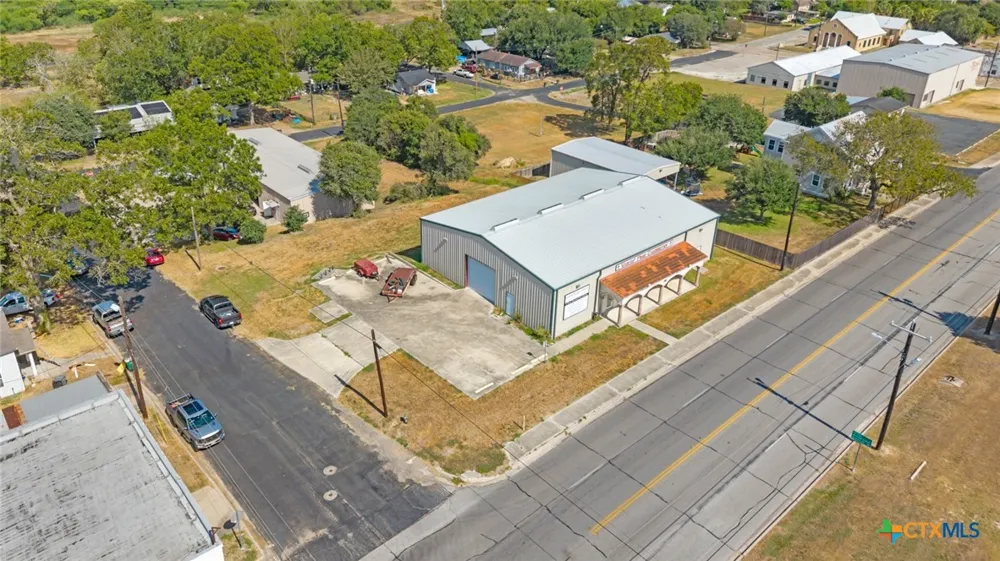 207 S Moody Street Victoria, TX 77901