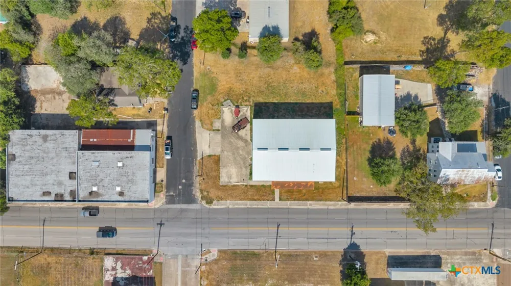 207 S Moody Street Victoria, TX 77901