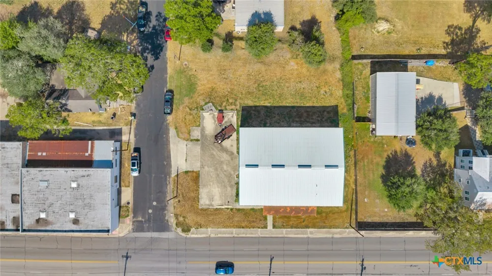 207 S Moody Street Victoria, TX 77901