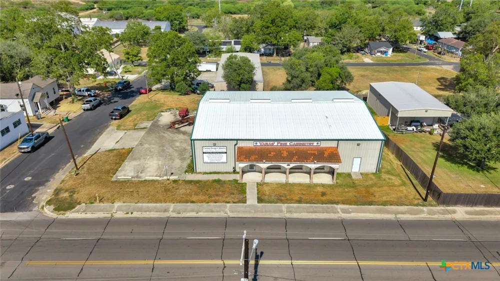 207 S Moody Street Victoria, TX 77901
