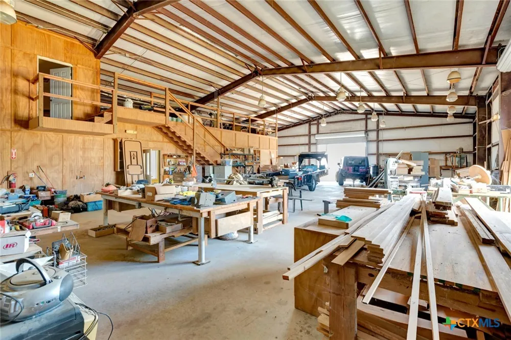 207 S Moody Street Victoria, TX 77901