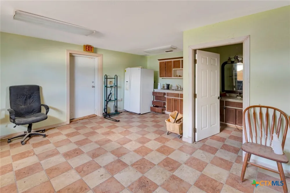 207 S Moody Street Victoria, TX 77901