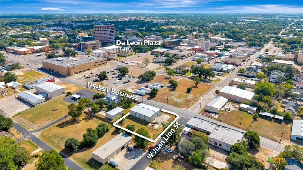207 S Moody Street Victoria, TX 77901
