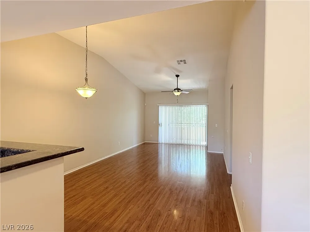 704 Peachy Canyon Circle #203 Las Vegas, NV 89144