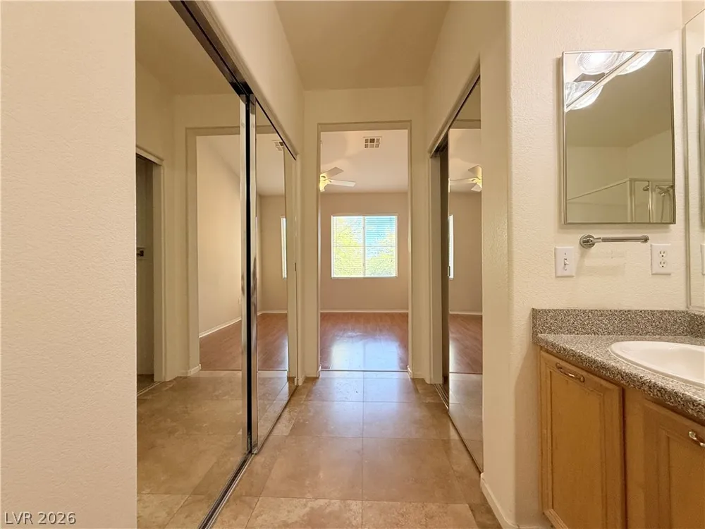 704 Peachy Canyon Circle #203 Las Vegas, NV 89144