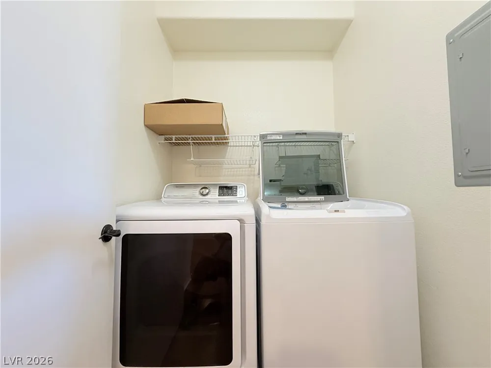 704 Peachy Canyon Circle #203 Las Vegas, NV 89144