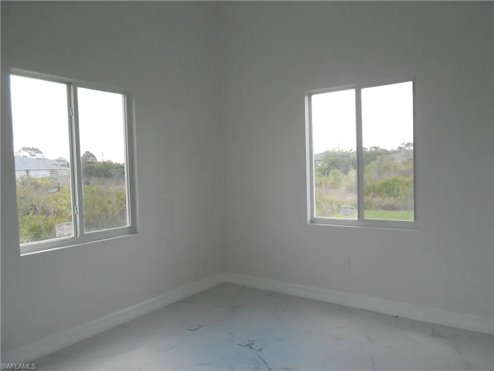 2809 55th Street W Lehigh Acres, FL 33971