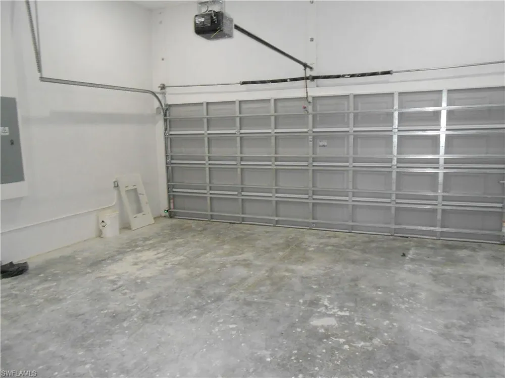 2809 55th Street W Lehigh Acres, FL 33971
