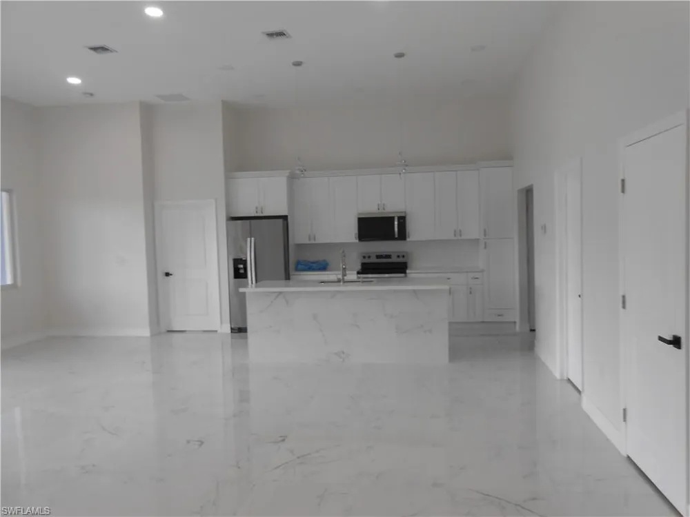 2809 55th Street W Lehigh Acres, FL 33971