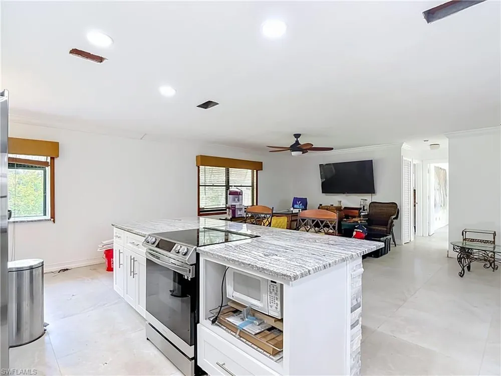 1864 Marina Circle North Fort Myers, FL 33903