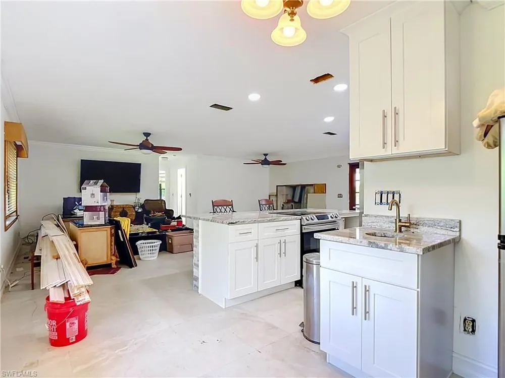 1864 Marina Circle North Fort Myers, FL 33903