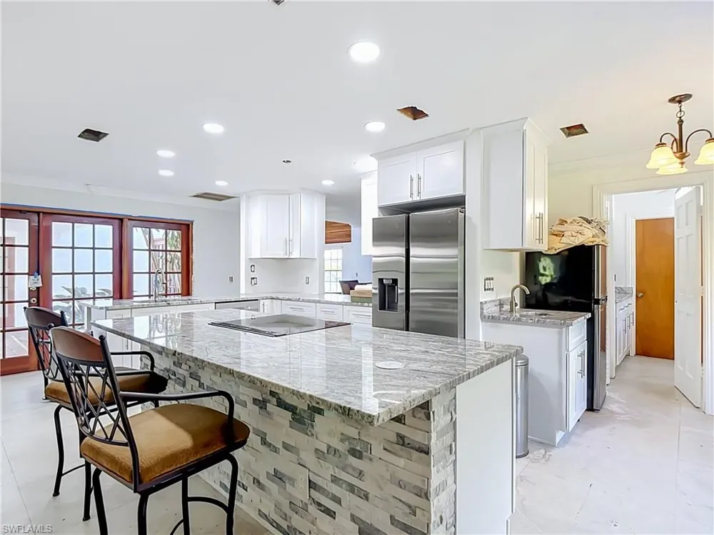 1864 Marina Circle North Fort Myers, FL 33903