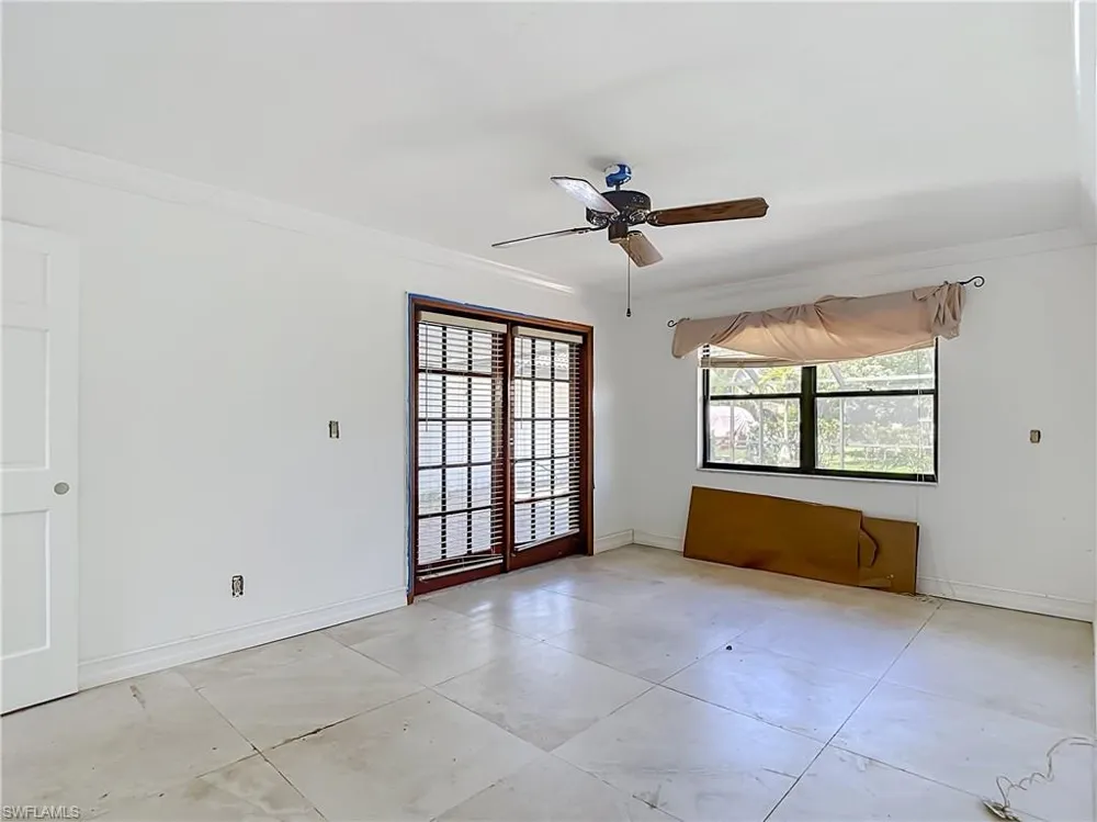 1864 Marina Circle North Fort Myers, FL 33903
