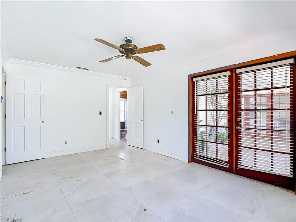 1864 Marina Circle North Fort Myers, FL 33903
