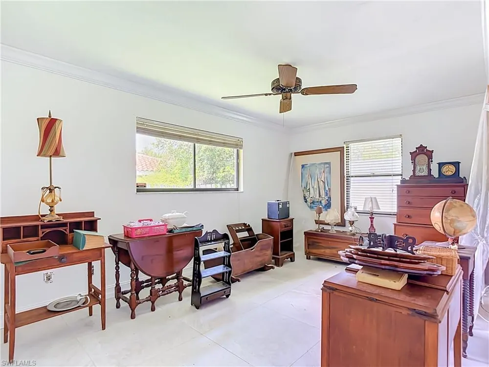 1864 Marina Circle North Fort Myers, FL 33903