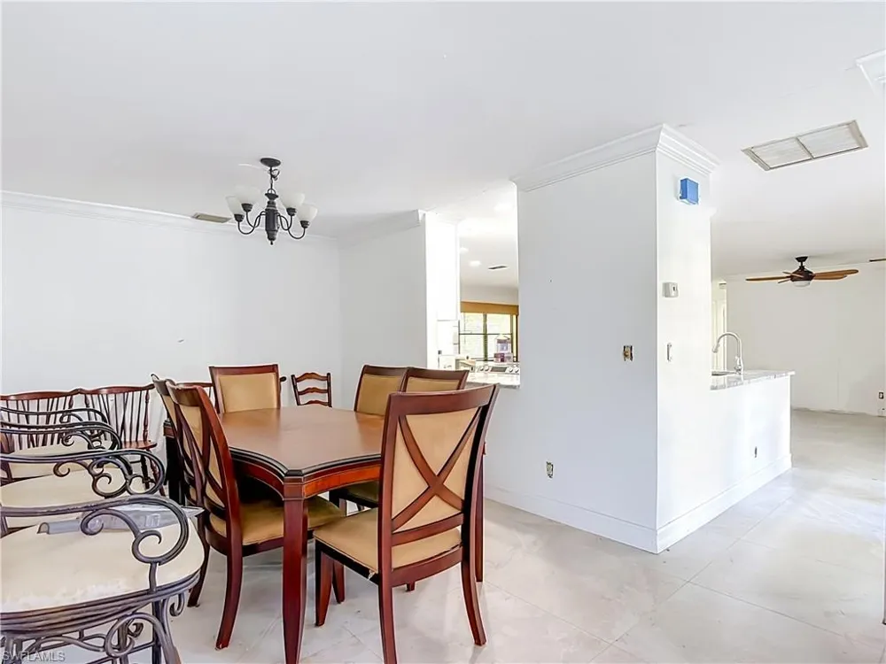 1864 Marina Circle North Fort Myers, FL 33903