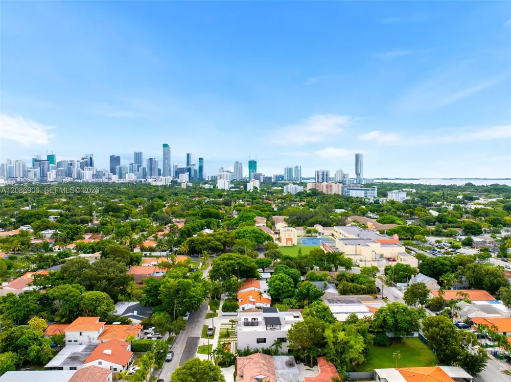 1502 SW 19th St Miami, FL 33145