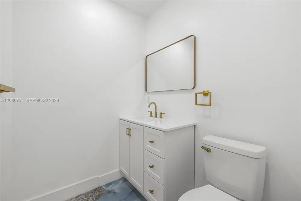 8253 W 14th Ct Hialeah, FL 33014