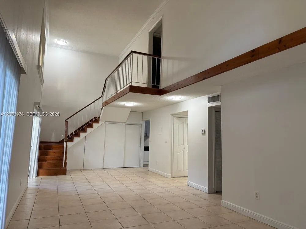 8600 SW 109th Ave #4-112 Miami, FL 33173