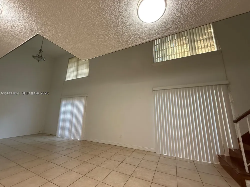 8600 SW 109th Ave #4-112 Miami, FL 33173